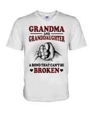 PERFECT GIFT FOR GRANDMA V-Neck T-Shirt tile