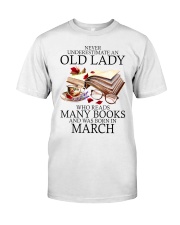 Never Underestimate An Old Lady - Perfect Gift For Grandma Classic T-Shirt tile