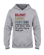 GRAMMY KNOWS EVERYTHING - GIFT FOR GRAMMY Hooded Sweatshirt front