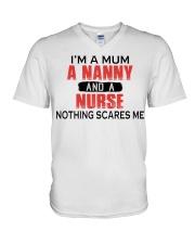 I'M A NANNY - PERFECT GIFT FOR NURSE V-Neck T-Shirt tile