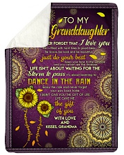 I LOVE YOU - GRANDDAUGHTER GIFT WITH SUNFLOWER Sherpa Fleece Blanket tile