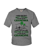 I Asked God For A Best Friend - Amazing Gift For Grandchild Youth T-Shirt front