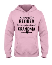 I'M A PROFESSIONAL GRANDMA - BEST GIFT FOR GRANDMA Hooded Sweatshirt front
