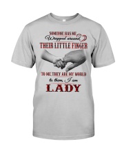 THEY ARE MY WORLD - PERFECT GIFT FOR GRANDMA Classic T-Shirt tile