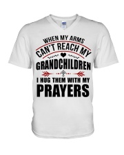 PERFECT GIFT FOR GRANDMA V-Neck T-Shirt tile