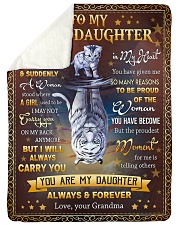CARRY YOU IN MY HEART - BEST GIFT FOR GRNDDAUGHTER Sherpa Fleece Blanket tile