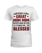 PERFECT GIFT FOR MOM MOM Ladies T-Shirt tile