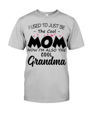 LOVELY SHIRT FOR GRANDMA Classic T-Shirt front