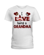I Love Being A Grandma - Perfect Gift For Grandma Ladies T-Shirt tile