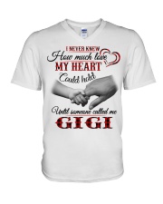 NEVER KNEW HOW MUCH LOVE MY HEART - GIGI V-Neck T-Shirt tile