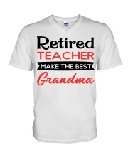 RETIRED - PERFECT GIFT FOR TEACHER V-Neck T-Shirt tile