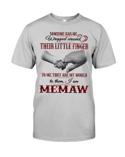 THEY ARE MY WORLD - PERFECT GIFT FOR MEMAW Classic T-Shirt tile