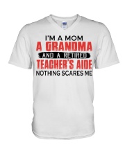 RETIRED - TEACHE'S AIDE TO GRANDMA V-Neck T-Shirt tile