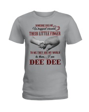 THEY ARE MY WORLD - PERFECT GIFT FOR DEE DEE Ladies T-Shirt tile