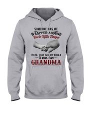 THEY ARE MY WORLD - PERFECT GIFT FOR GRANDMA Hooded Sweatshirt front