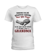 THEY ARE MY WORLD - PERFECT GIFT FOR GRANDMA Ladies T-Shirt tile