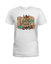 I LOVE BEING A OMA - PERFECT GIFT FOR OMA Ladies T-Shirt tile