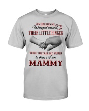 THEY ARE MY WORLD - PERFECT GIFT FOR MAMMY Classic T-Shirt tile