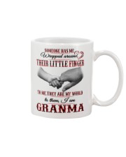 THEY ARE MY WORLD - PERFECT GIFT FOR GRANMA Mug tile