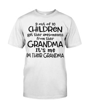 It's Me I'm Their Grandma - Perfect Gift For Grandma Classic T-Shirt tile