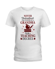 THE POWER OF A GRANDMA - BEST GIFT FOR TEACHER Ladies T-Shirt tile