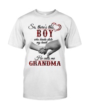 CALLS ME GRANDMA - PERFECT GIFT FOR GRANDMA Classic T-Shirt tile
