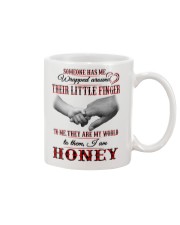 THEY ARE MY WORLD - PERFECT GIFT FOR HONEY Mug tile