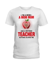 NOTHING SCARES ME - PERFECT GIFT FOR MOM MOM Ladies T-Shirt tile