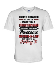 I NEVER DREAMED - AMAZING GIFT FOR DAUGHTER-IN-LAW V-Neck T-Shirt tile