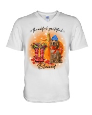 Grateful - English Cocker Spaniel V-Neck T-Shirt tile