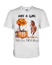 Girl Love Fall And Horses V-Neck T-Shirt tile