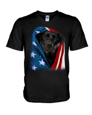 American flag - Black Labrador V-Neck T-Shirt tile