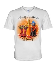 Grateful - SILVER Labrador V-Neck T-Shirt tile
