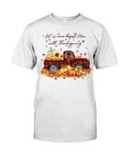 Thanksgiving - GREY Keeshond Classic T-Shirt front