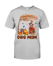 Pumpkin Mom - Old English Bulldog Classic T-Shirt front