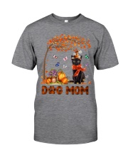 Pumpkin Mom - cat 3 Classic T-Shirt tile
