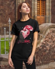 Valentine Balloon - Flat-coated Retriever Classic T-Shirt apparel-classic-tshirt-lifestyle-06