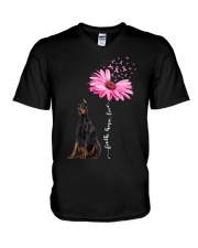 Daisy Ribbon - Dobermann 2 V-Neck T-Shirt tile