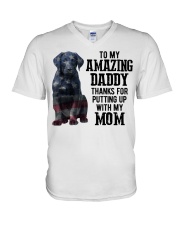 Amazing Daddy - Labrador Retriever V-Neck T-Shirt tile