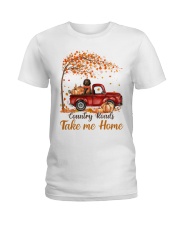 Country Fall - Sussex Spaniel Ladies T-Shirt tile