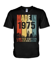 Made in 1975 Awesome V-Neck T-Shirt tile
