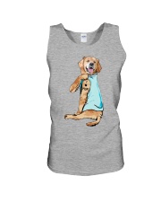 Golden retriever love mom Unisex Tank tile