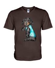 Dachshund love dad V-Neck T-Shirt tile