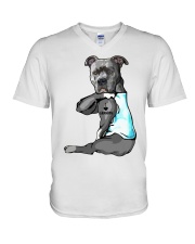 Pitbull tattoo I love Grandpa shirt V-Neck T-Shirt thumbnail