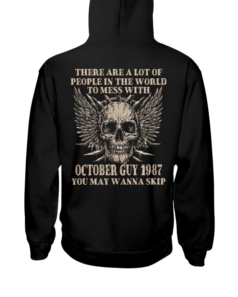 I AM A GUY 87-10 Hooded Sweatshirt