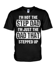 I'm not the step dad i'm just the dad V-Neck T-Shirt thumbnail
