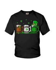 3 Beer Mugs Ireland Flag St Patrick's Day For Youth T-Shirt tile