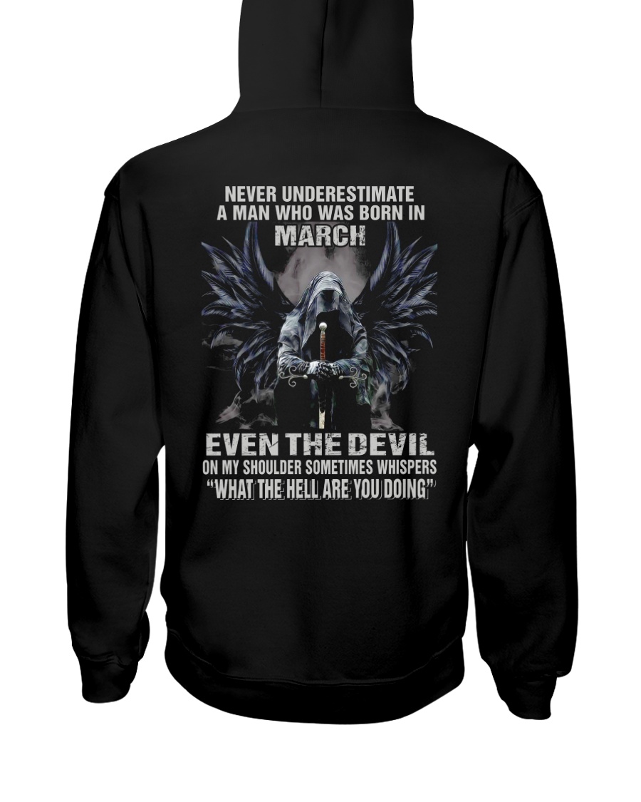 NEVER UNDERESTIMATE Hooded Sweatshirt