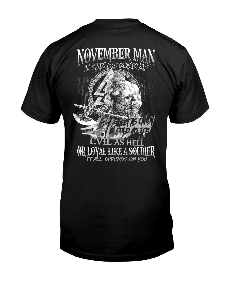 BOOM - MAN 11 Classic T-Shirt