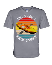 Kayak vintage V-Neck T-Shirt tile